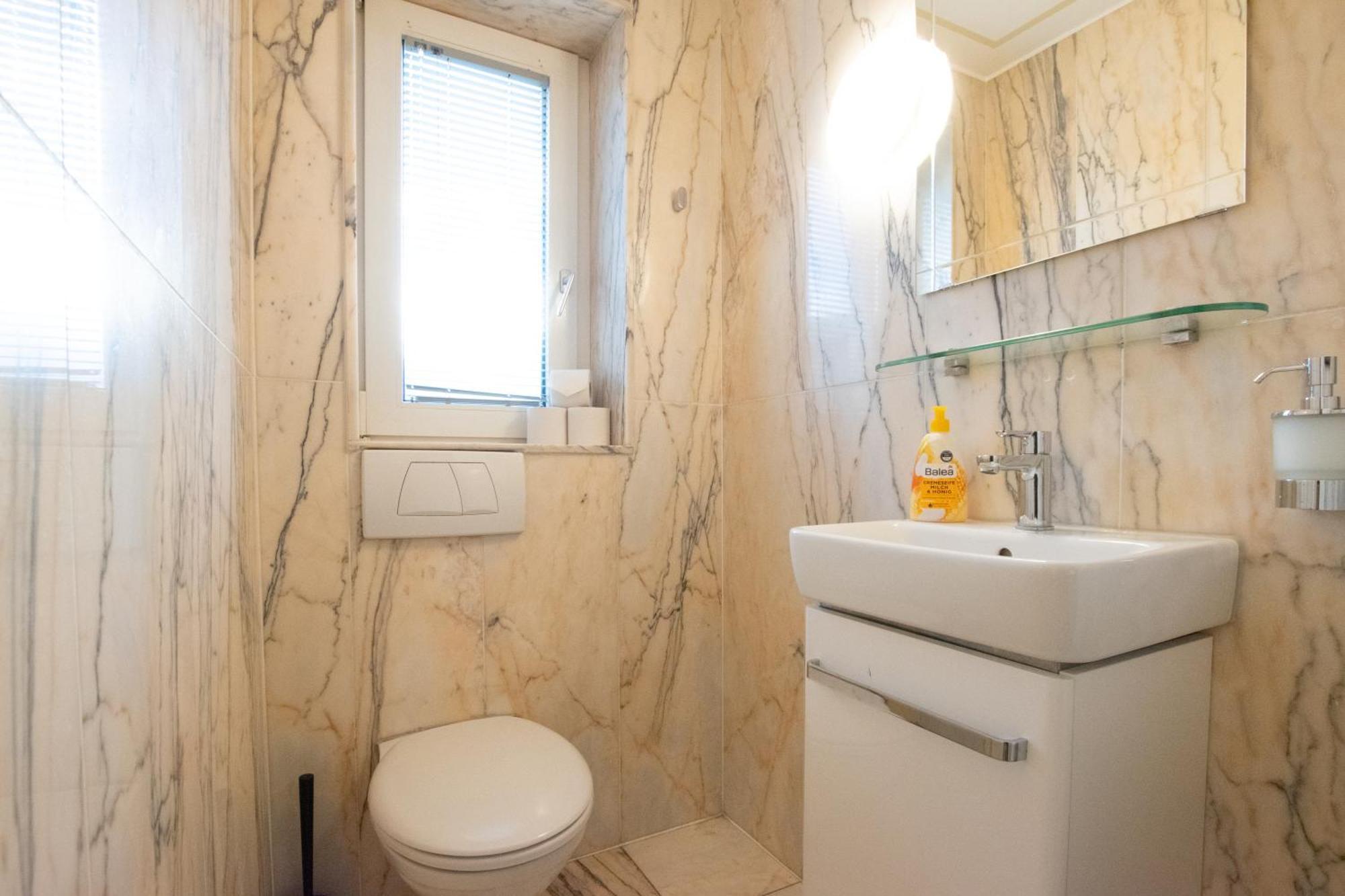 Central City Villa Neuss Zimmer foto